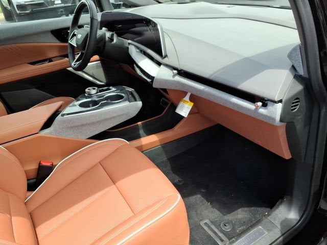 2025 Cadillac OPTIQ Sport 2