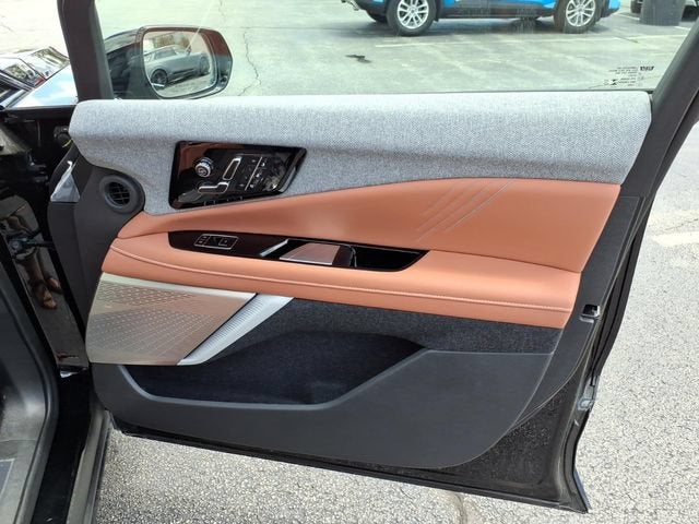 2025 Cadillac OPTIQ Sport 2