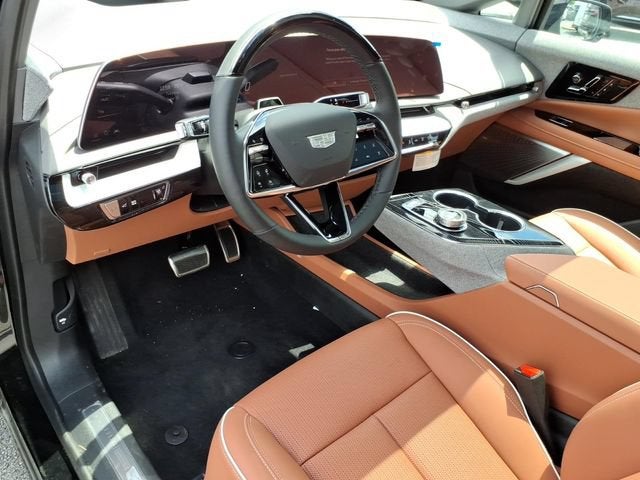 2025 Cadillac OPTIQ Sport 2