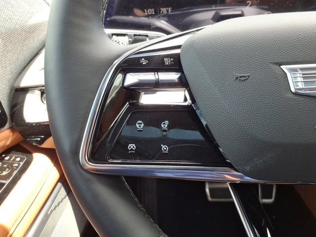 2025 Cadillac OPTIQ Sport 2