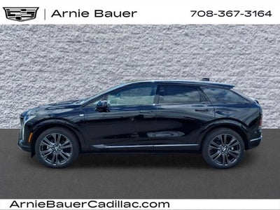 2025 Cadillac OPTIQ Sport 2