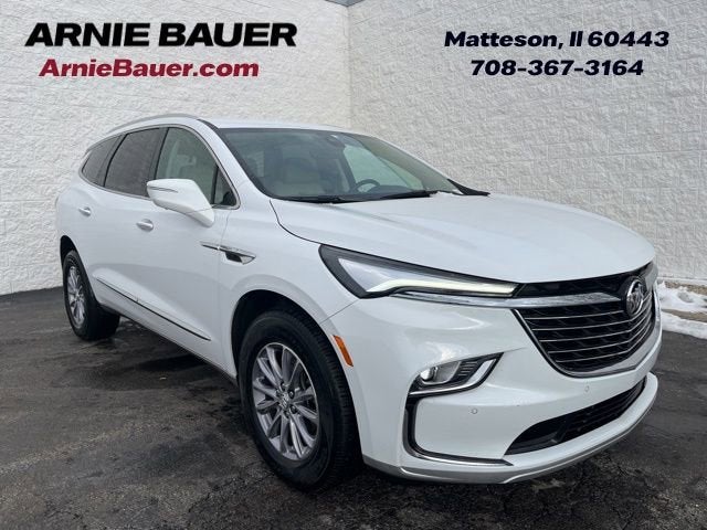 2024 Buick Enclave Essence
