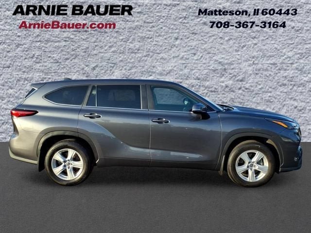 2023 Toyota Highlander L