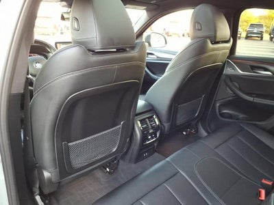 2024 BMW X4 xDrive30i