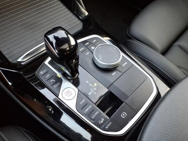 2024 BMW X4 xDrive30i