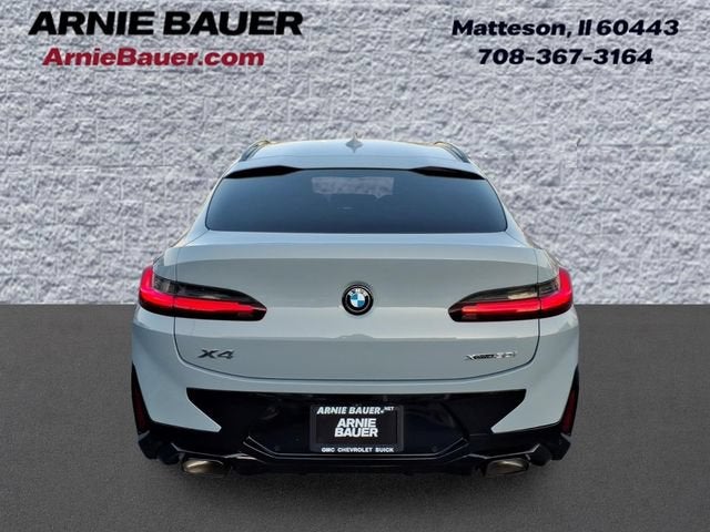 2024 BMW X4 xDrive30i