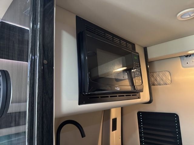 2025 Mercedes-Benz Sprinter Cargo Van 907 (VS30)