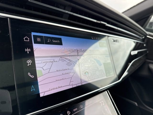 2024 Audi Q8 Premium Plus