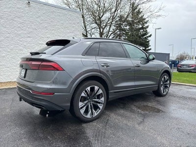 2024 Audi Q8 Premium Plus