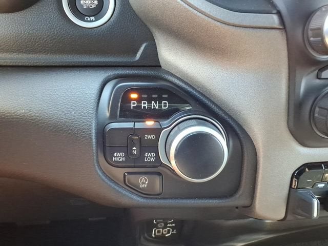 2024 RAM 1500 Tradesman Crew Cab 4x4 5'7" Box