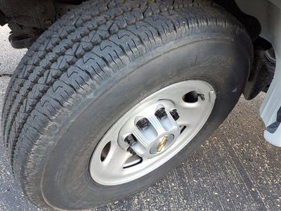 2025 Chevrolet Express Cutaway 3500 1WT