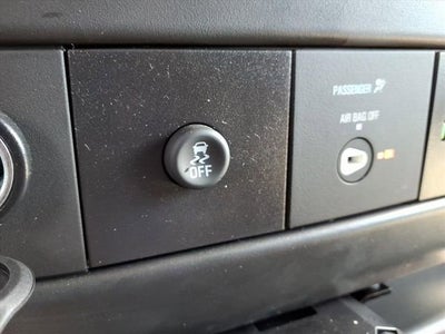 2025 Chevrolet Express Cutaway 3500 1WT