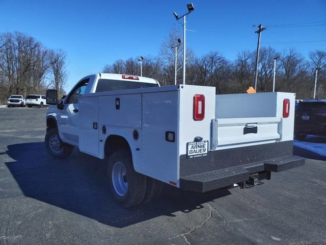 2025 Chevrolet Silverado 3500 HD Chassis Cab Work Truck