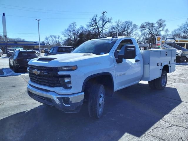 2025 Chevrolet Silverado 3500 HD Chassis Cab Work Truck