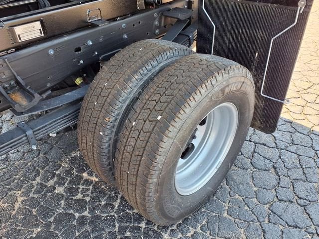 2025 Chevrolet Silverado 3500 HD Chassis Cab Work Truck