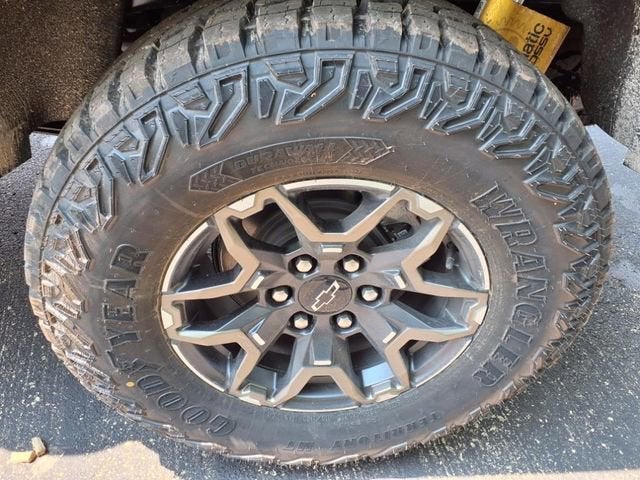 2025 Chevrolet Colorado ZR2