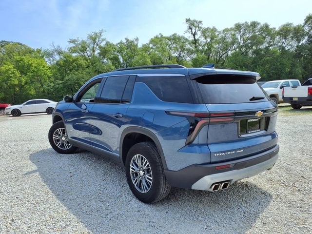 2024 Chevrolet Traverse LT