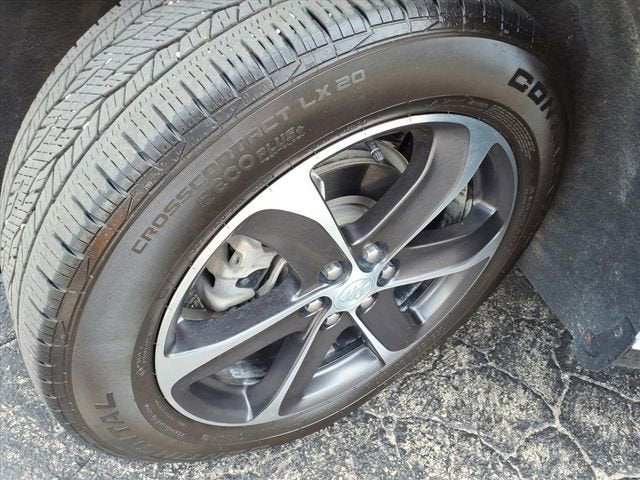 2022 Buick Enclave Essence