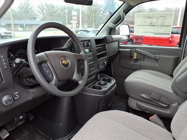 2026 Chevrolet Express Cargo WT