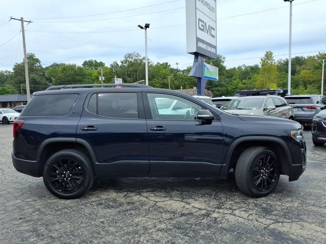2022 GMC Acadia SLT