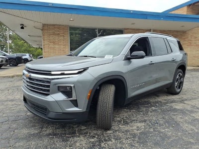 2027 Chevrolet Traverse LT