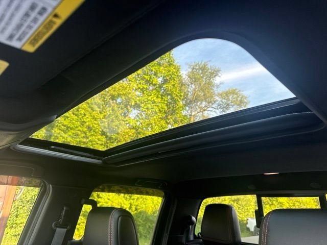 2024 Nissan Frontier Crew Cab PRO-4X 4x4