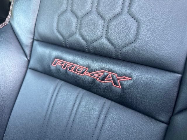 2024 Nissan Frontier Crew Cab PRO-4X 4x4