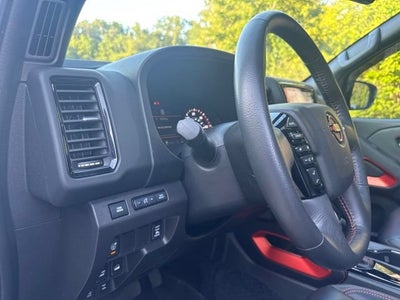2024 Nissan Frontier Crew Cab PRO-4X 4x4