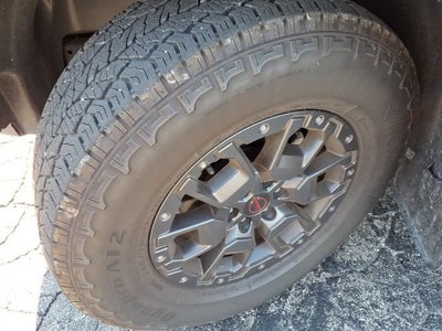 2024 Nissan Frontier Crew Cab PRO-4X 4x4