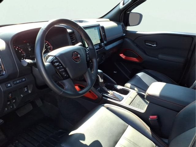 2024 Nissan Frontier Crew Cab PRO-4X 4x4