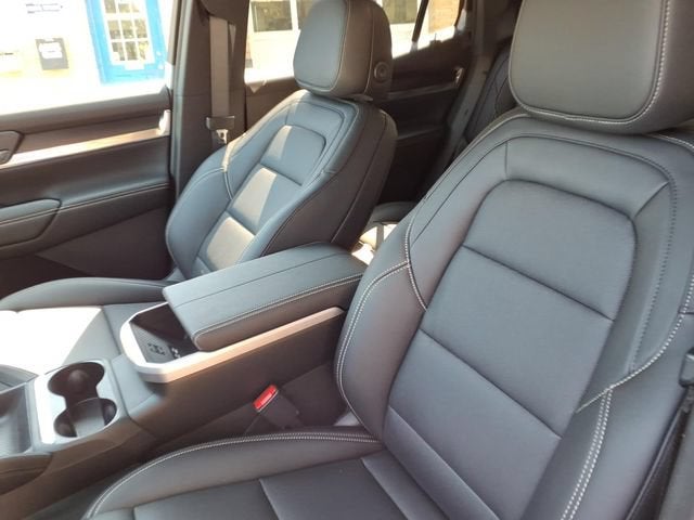 2027 GMC Terrain FWD Elevation